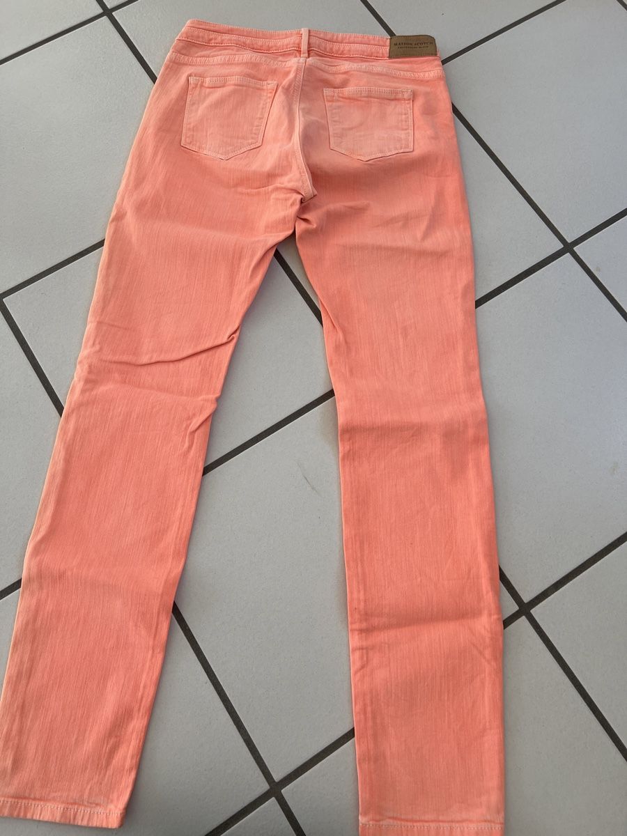 Maison Scotch Jeans: Hosen – Usato da Oberuzwil venduto da DanaB01 3