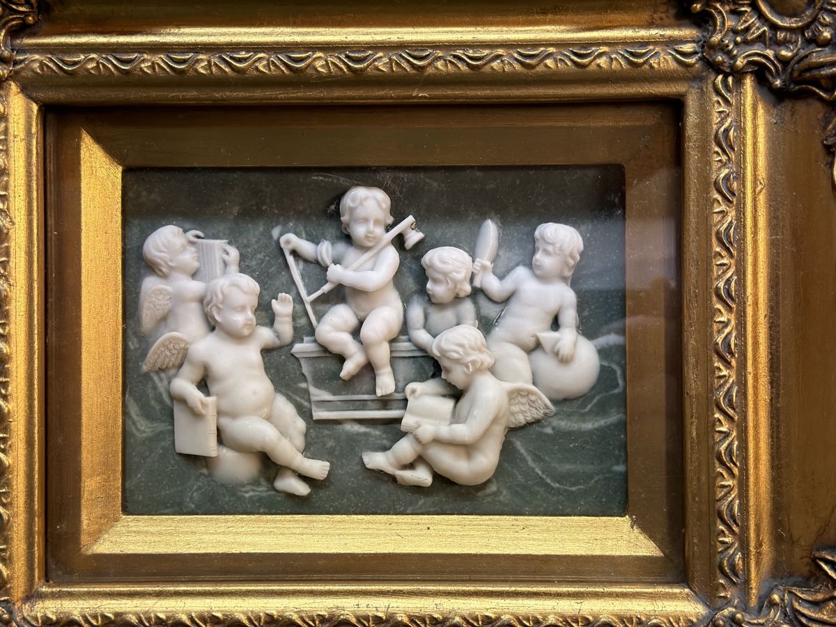 Foto & Immagini: STEINBILD MIT PUTTI UND ENGELN RELIEF, BIGGS & SONS LONDON – Usato da Matzingen venduto da exklusives 1