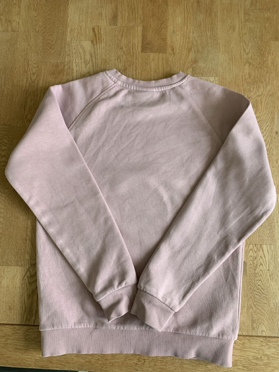 Peak Performance Pulls et sweat-shirts: Peak Performance Mädchen Pullover – D'occasion à Oberkirch LU par karen5 2