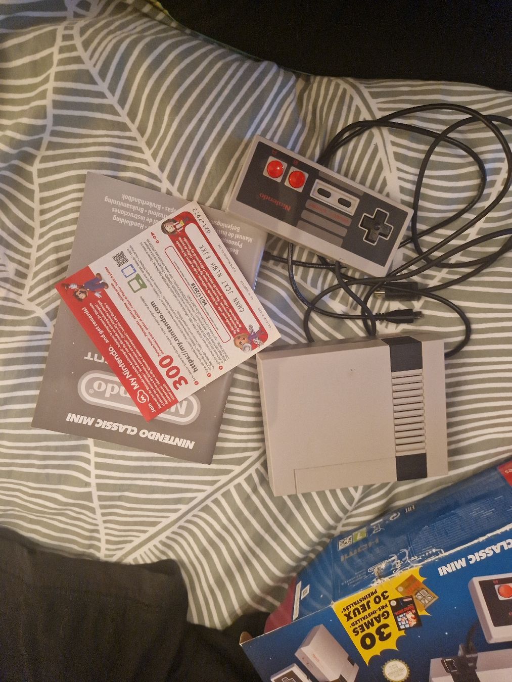 Nintendo Console: Console Nintendo Classic Mini – Usato da Les Acacias venduto da S.Vieira 2