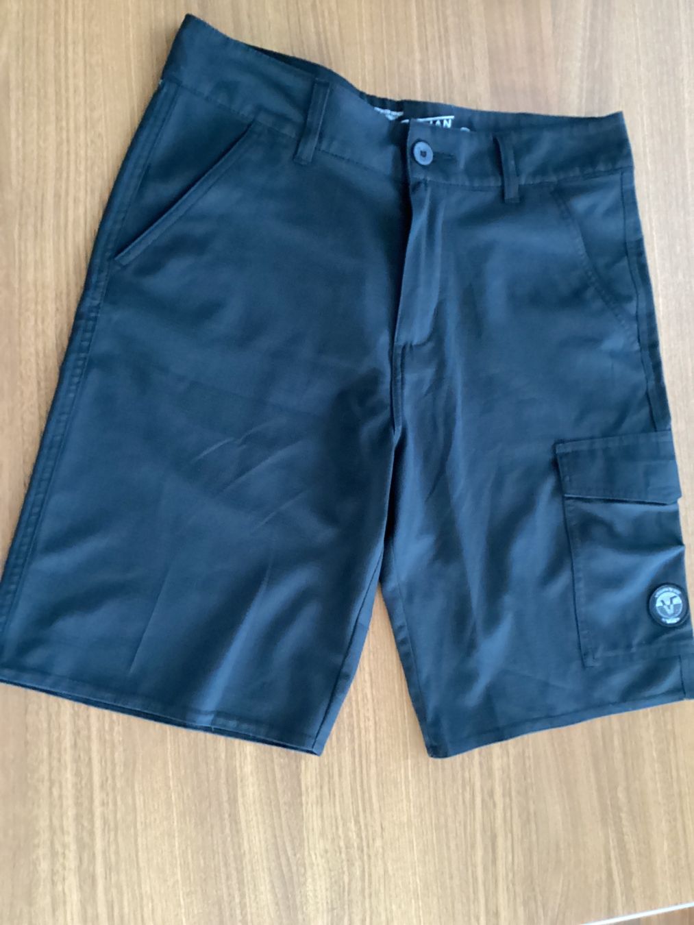 Vans Pantaloni: Vans vanphinian Series by Vans – Usato da Dachsen venduto da Achohberg