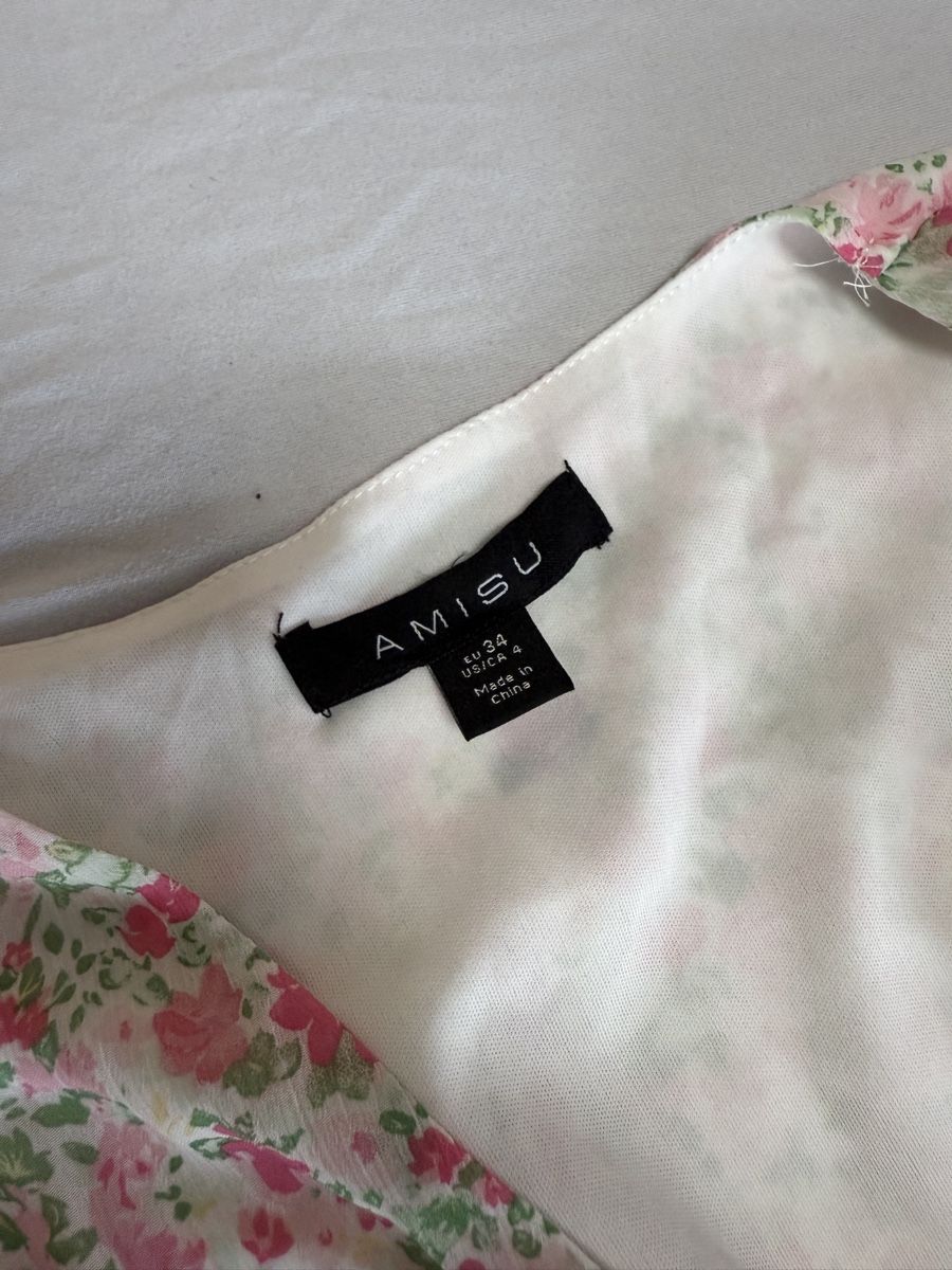 Kleider: AMISU BLUMENKLEID GR. XS – Neu (gemäss Beschreibung) aus Winterthur von fij_f65r 2