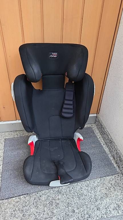 Seggiolini per auto: Kindersitz Römer Kid Fix 2 – Usato da Dornach venduto da leuenbe1