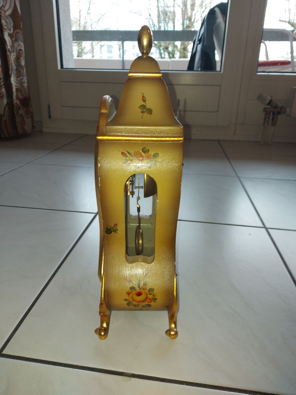 Stand- & Wanduhren: Antike "Le Castel" Pendule – Gebraucht aus Cham von Roli692 2