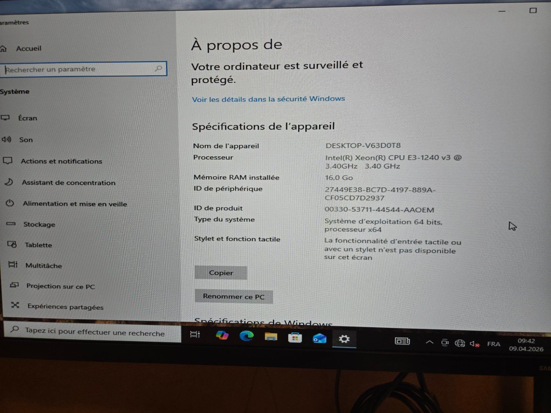 Hewlett Packard Server: HP ProLiant ML310e Gen8 v2 – Usato da Valeyres-sous-Rances venduto da noxusnoxus 3
