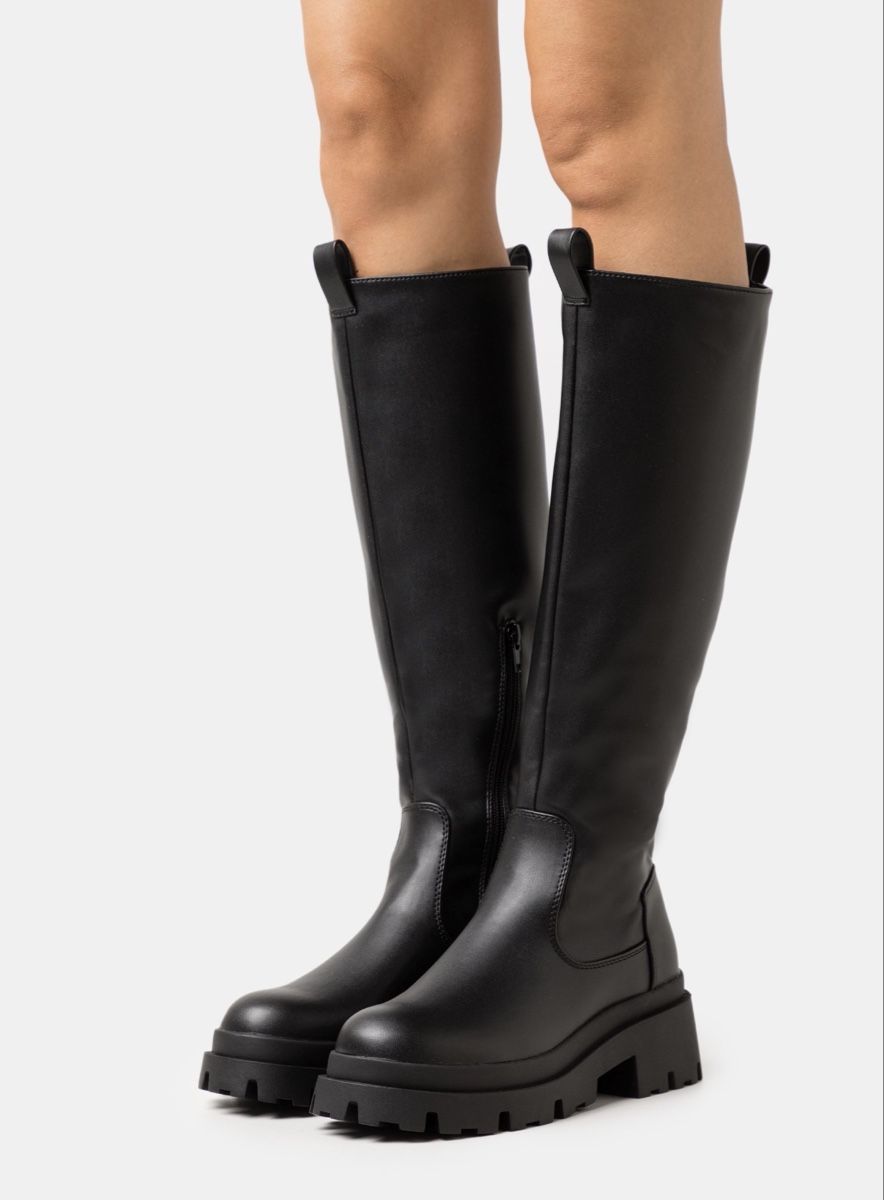 Damenschuhe: Schwarze Stiefel  - Top Zustand! – Neu (gemäss Beschreibung) aus Meggen von noe_srf5 1