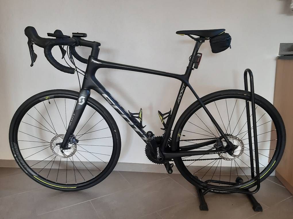 Vélos: Scott Addict 10 Disque  – D'occasion à Lignières par Martiflex 1