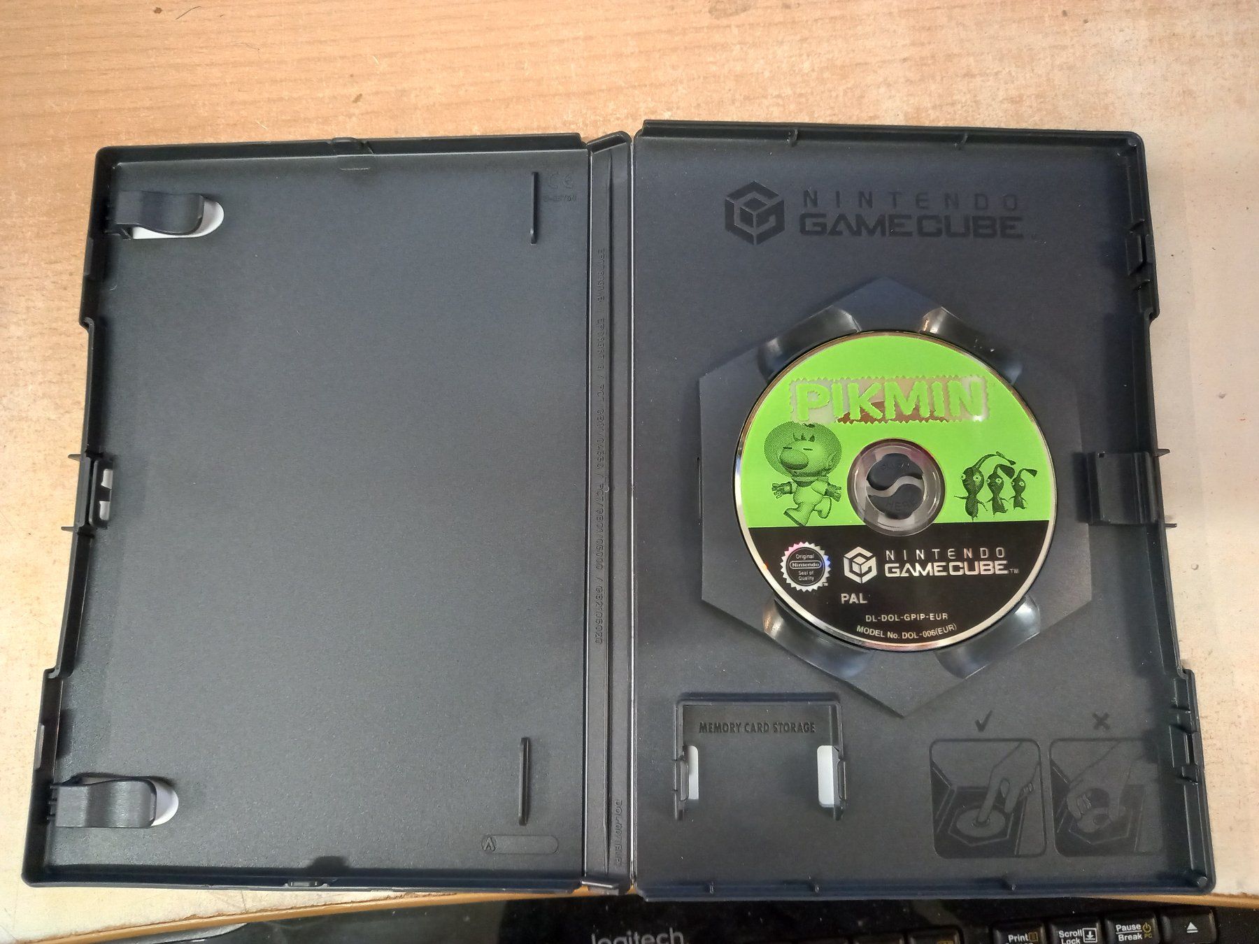 Nintendo Spiele: Pikmin  Nintendo GameCube – Gebraucht aus Prez-vers-Siviriez von  1