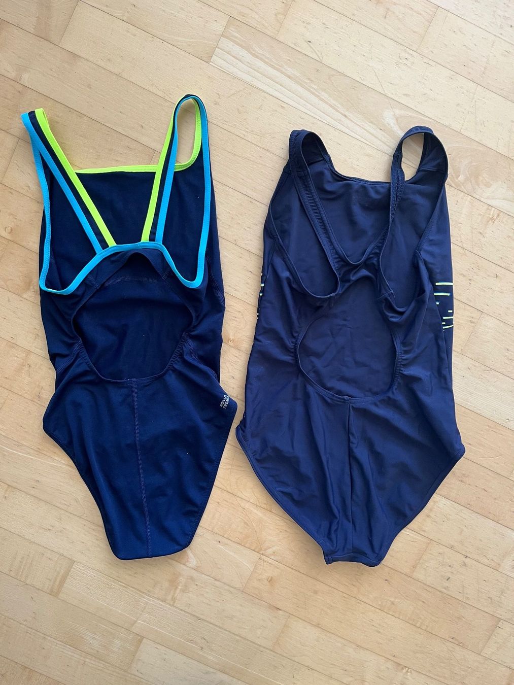 Speedo Costumi da bagno & Bikini: Speedo & Nabaiji Badeanzug Set, Gr. 176 – Usato da Wetzikon ZH venduto da jusc710 1