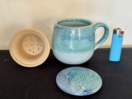 Teetasse Keramik türkis mit Sieb und Deckel - NEU -