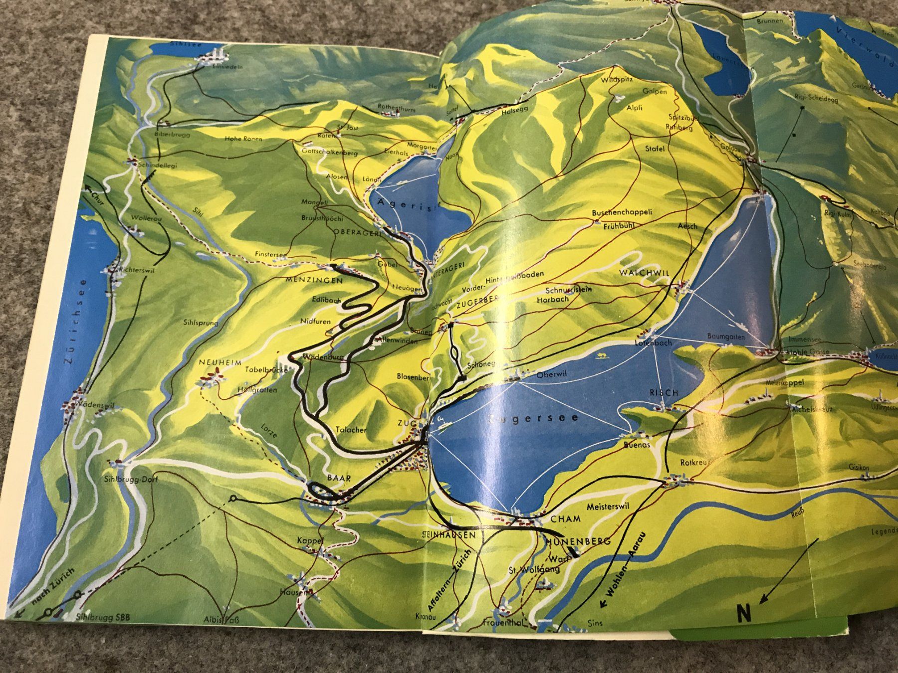 Libri: Buch- Wanderland ZUGERLAND – Usato da Guntershausen venduto da Gloominati 3