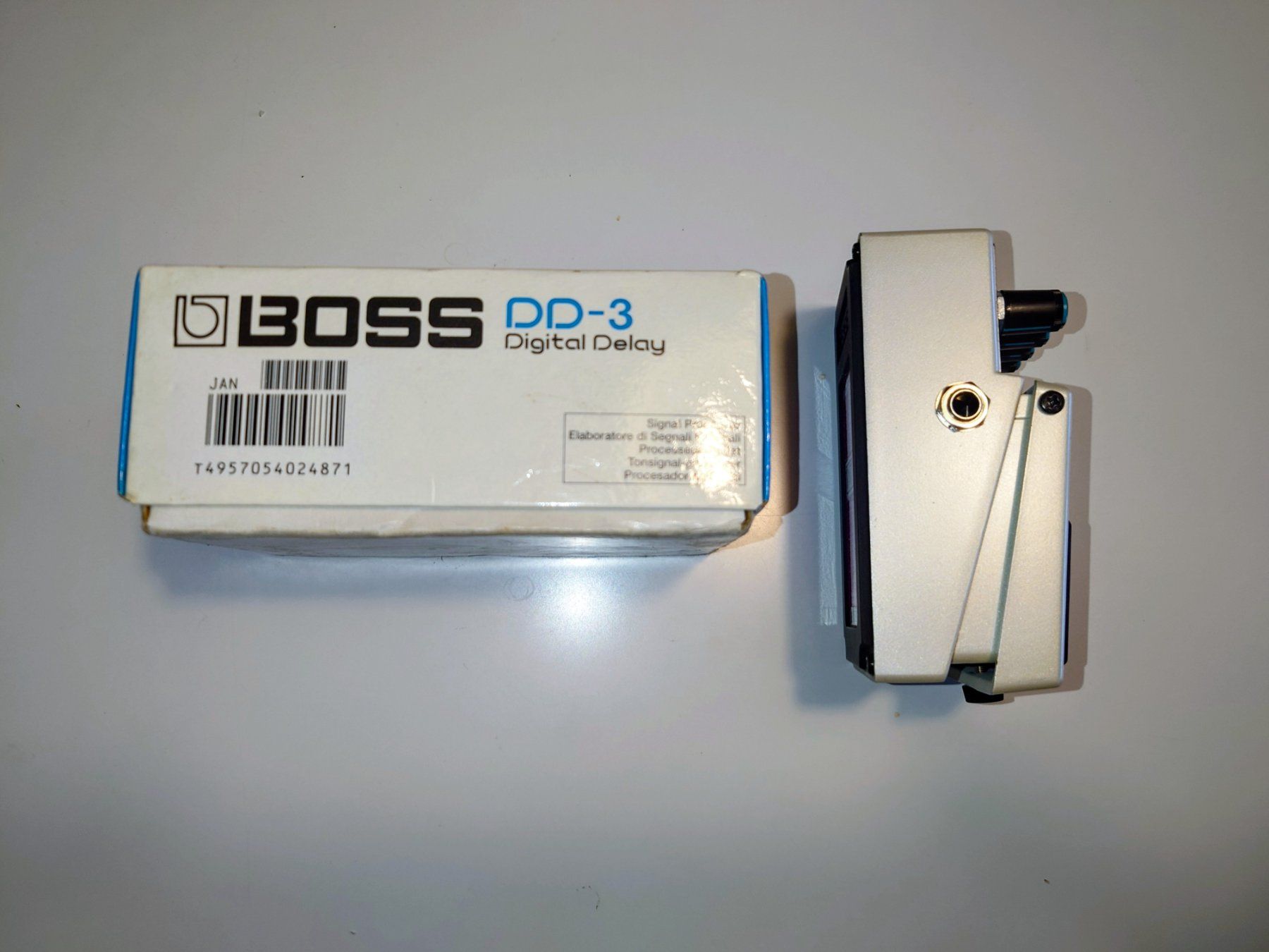 Boss Strumenti musicali: Boss DD-3 DIGITAL DELAY Effekpedal. Altes Modell Vergriffen – Usato da Zürich venduto da Rst7 1