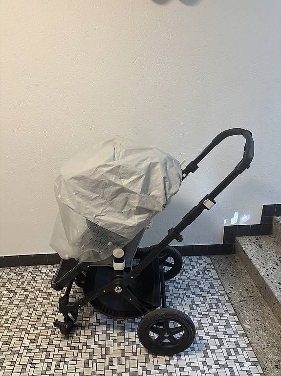 Poussette: Bugaboo cameleon 3 plus Grey Melange mit Thermofusssack etc – D'occasion à Zollikon par js9js9 1