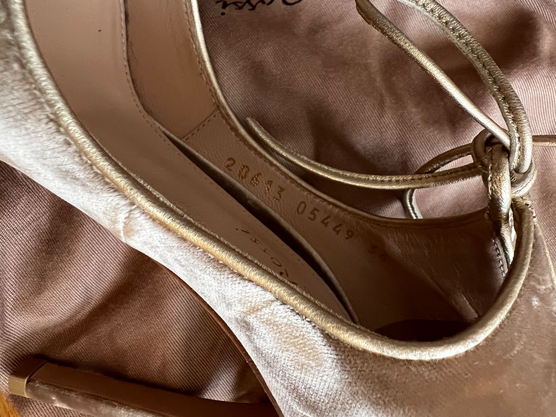 Gianvito Rossi Scarpe da donna: Gianvito Rossi Pumps Gr. 36 – Usato da Killwangen venduto da was.sharp 7
