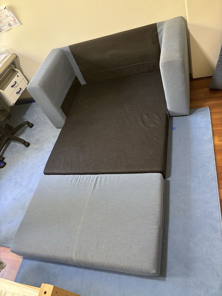 Divani: Ausklappbares Kindersofa – Usato da Uitikon Waldegg venduto da jemetzge 3