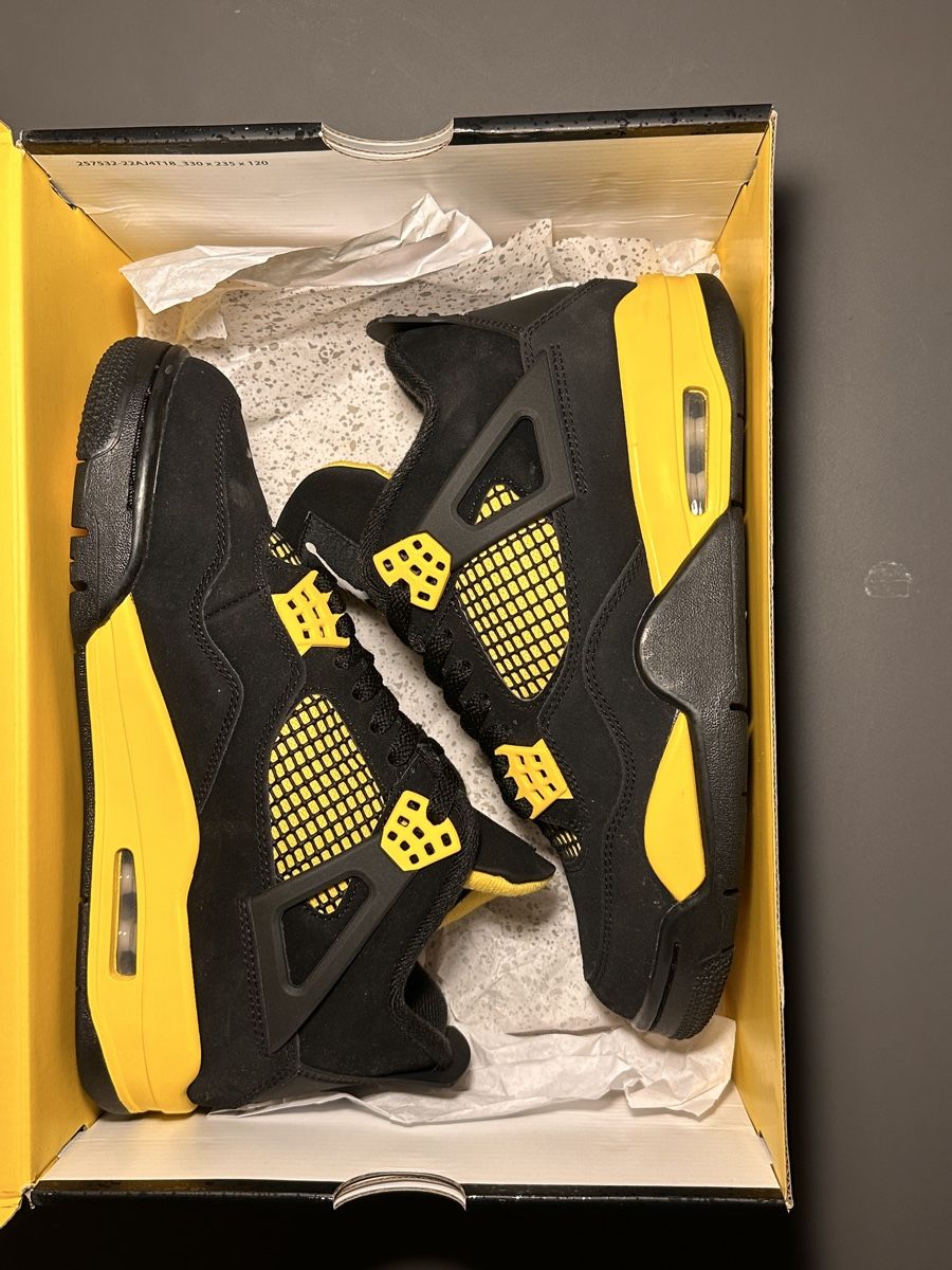 Jordan Scarpe da uomo: Air Jordan 4 Thunder (2023) – Nuovo (secondo la descrizione) da Mollis venduto da oli_gr 4