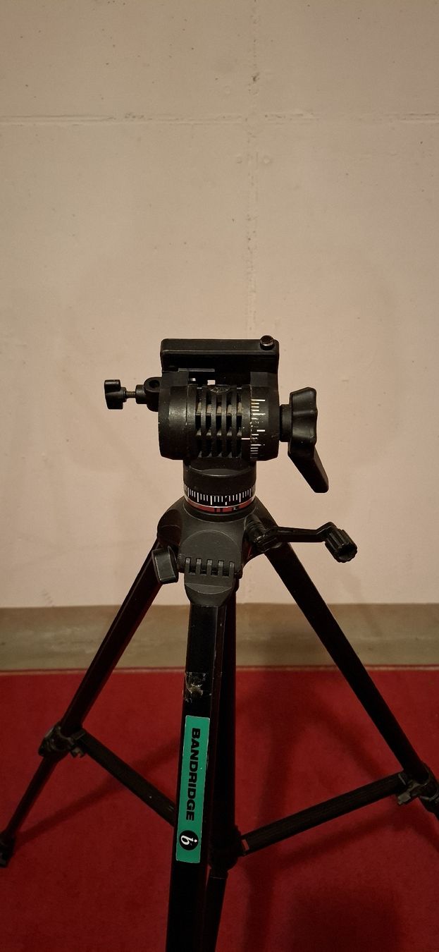 Treppiedi & Teste: Professionelles, gebrauchtes Bandridge VK-450 Stativ!! – Usato da Hüttikon venduto da eca_5zw9 3