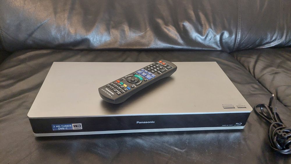 Panasonic DMRBCT845 Bluray Recorder Twin HD DVBC Tuner Kaufen auf