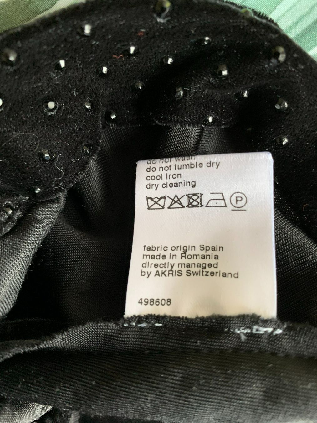 Akris Maglioni & Felpe: AKRIS: Exklusiver Rollkragen-Pullover mit Glitzersteinen, 36 – Nuovo (secondo la descrizione) da Luzern venduto da designluzern 7