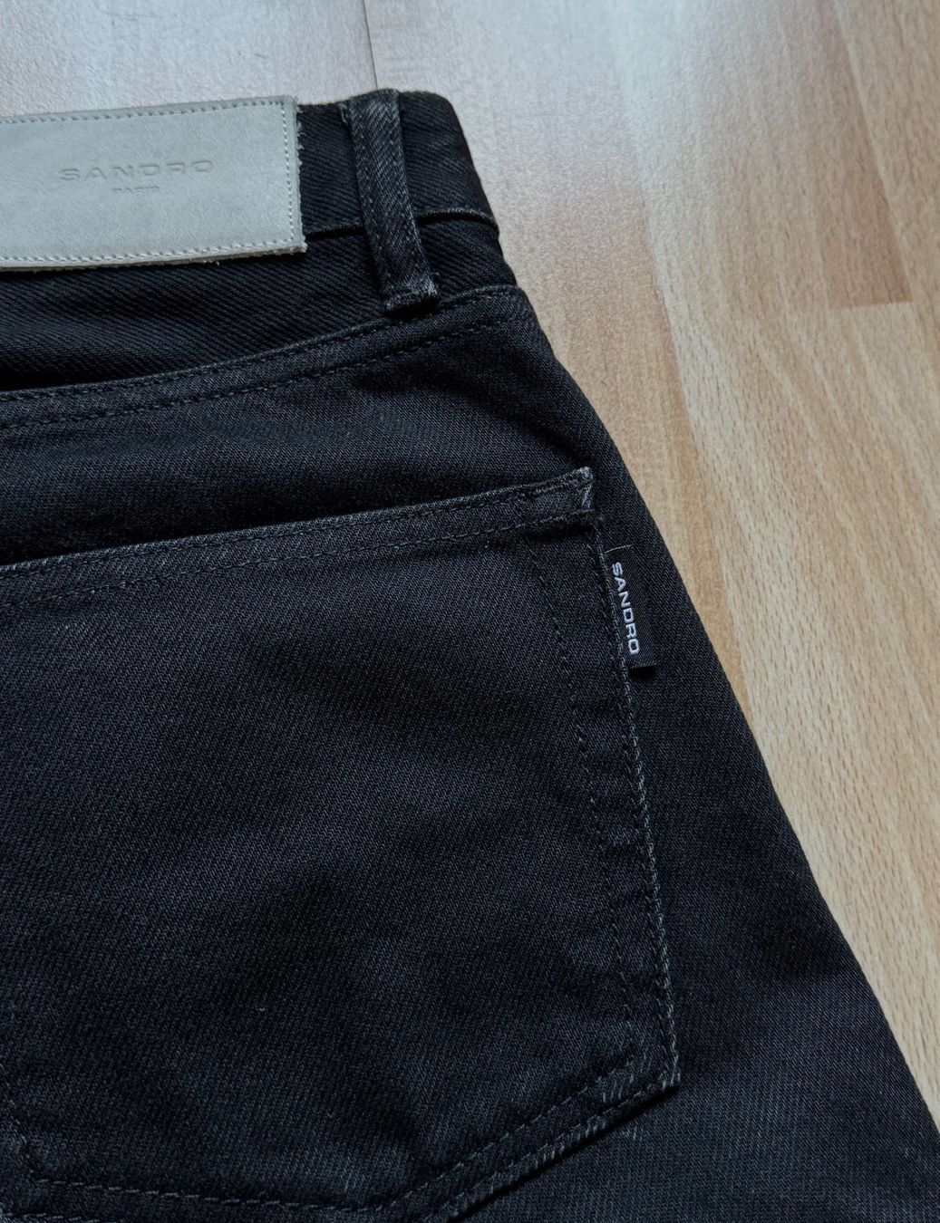Sandro Jeans: Sandro SS20 28 Regular Black straight denim jeans Levi Lee – Usato da Zürich venduto da ser_lg25 7