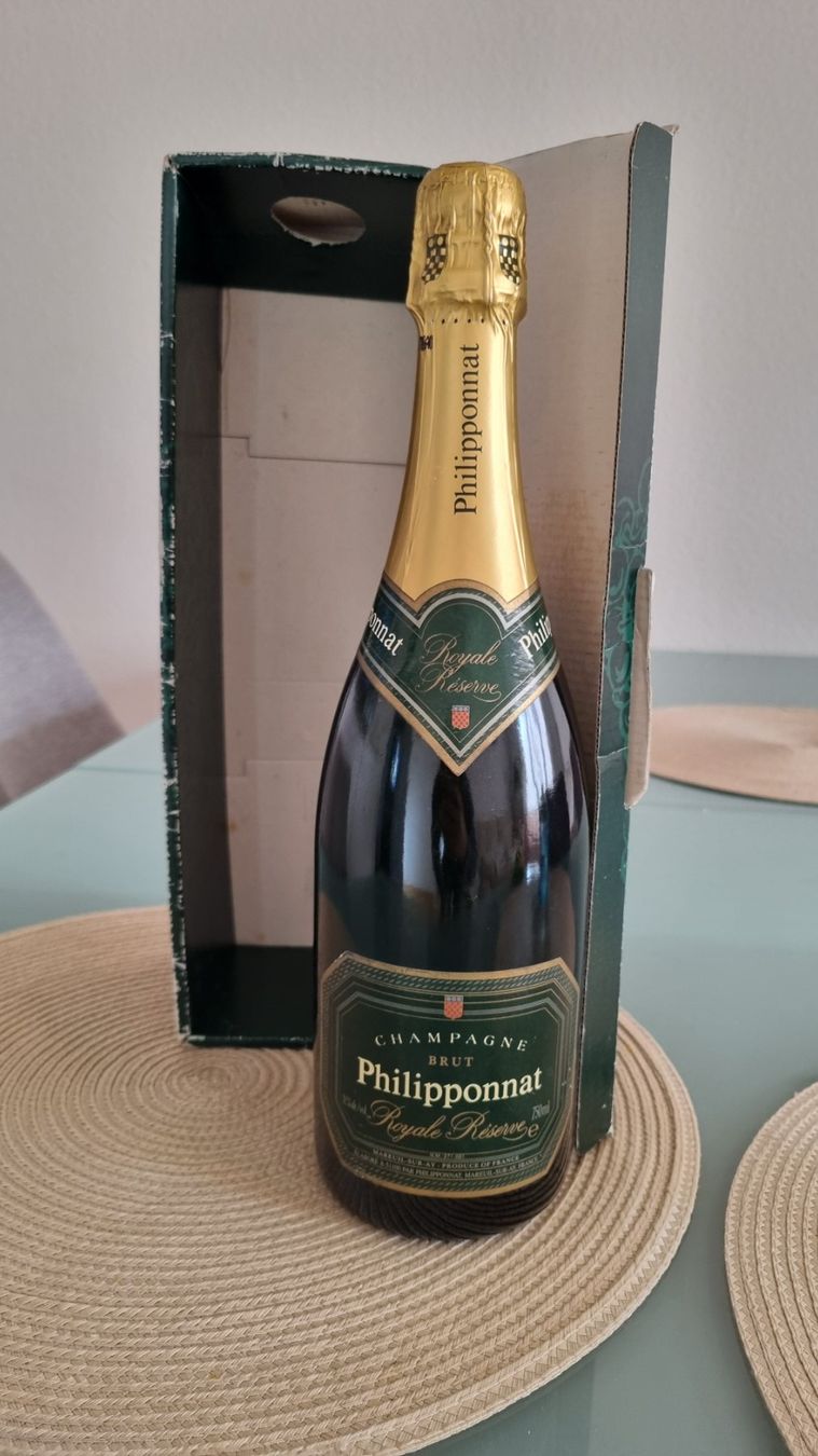Vino: Champagne Philipponnat Royale Réserve Brut, 1998 – Usato da Zürich venduto da nic_rg9y