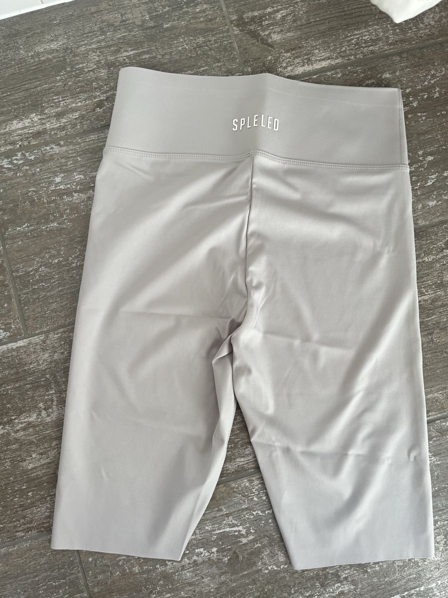 Leggings: Legging short S neuf  – Nuovo (secondo la descrizione) da Bellevue venduto da utilisatratice 1