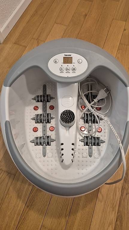 Dispositivi per massaggi: Beurer fuss bad – Usato da Brugg AG venduto da F_v_m 3