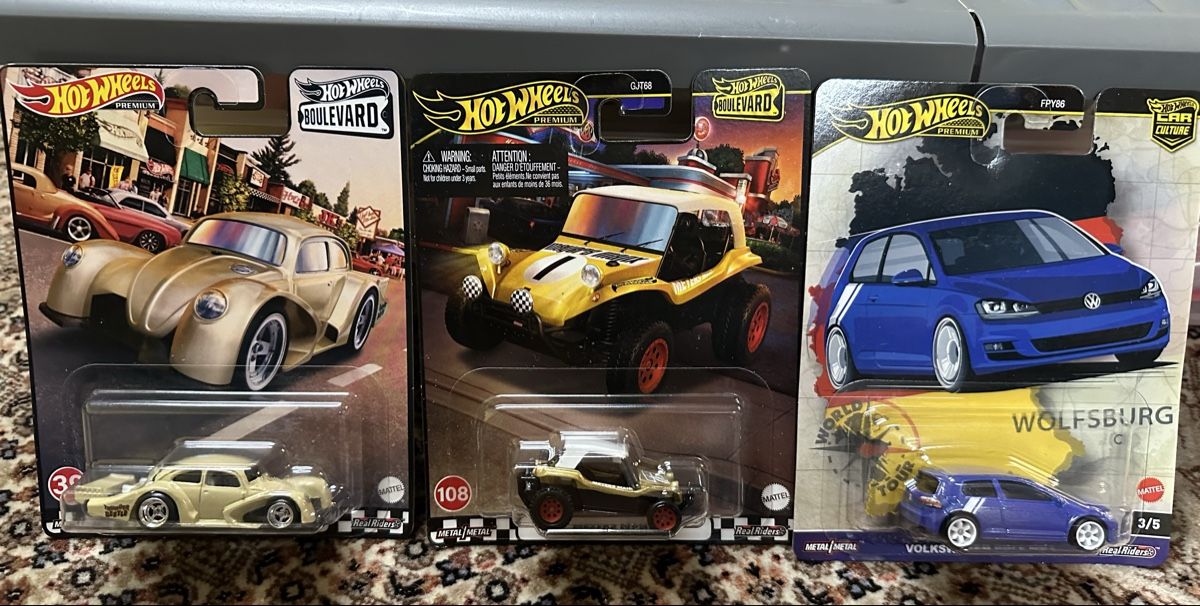 Hot Wheels Modellini d'auto: VW Hot Wheels Premium 6er Set – Usato da Bergdietikon venduto da Freili71 2