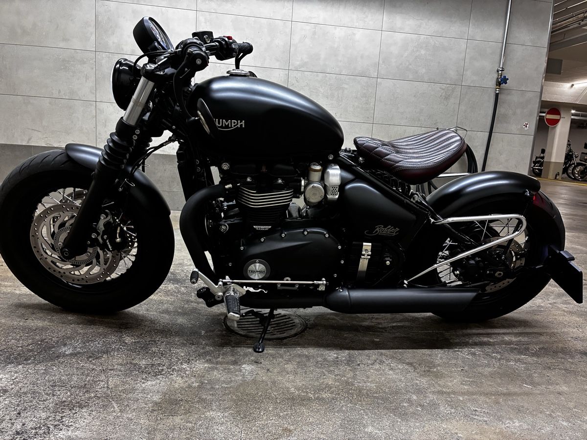 Altro: Triumph Bobber Black – Nuovo (secondo la descrizione) da MUTTENZ venduto da gfe_bdd9 5