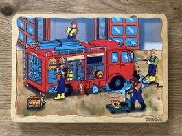 Lagenpuzzle aus Holz