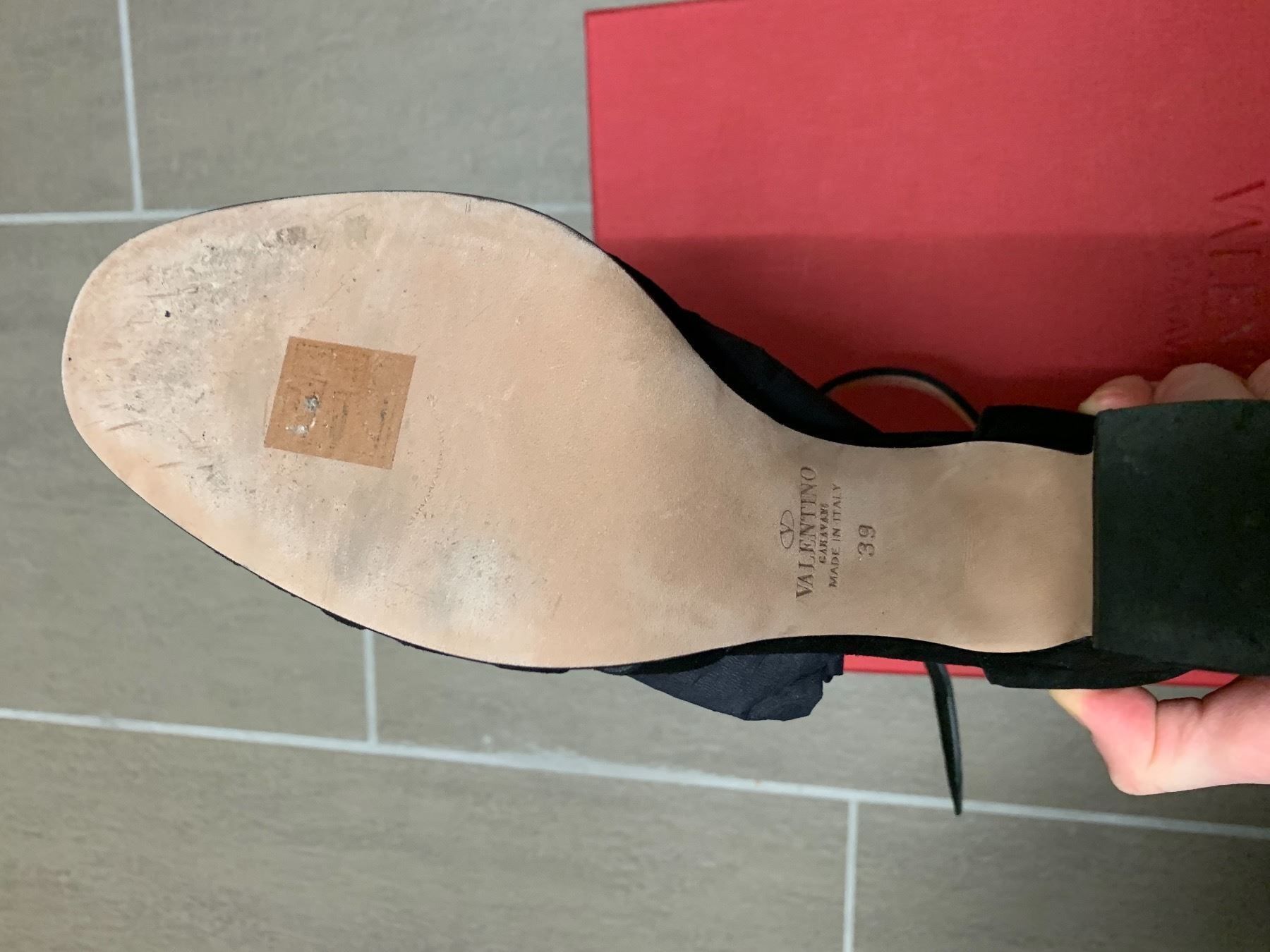 Valentino Damenschuhe: Valentino pumps – Neu (gemäss Beschreibung) aus Zollikon von ValeL 2