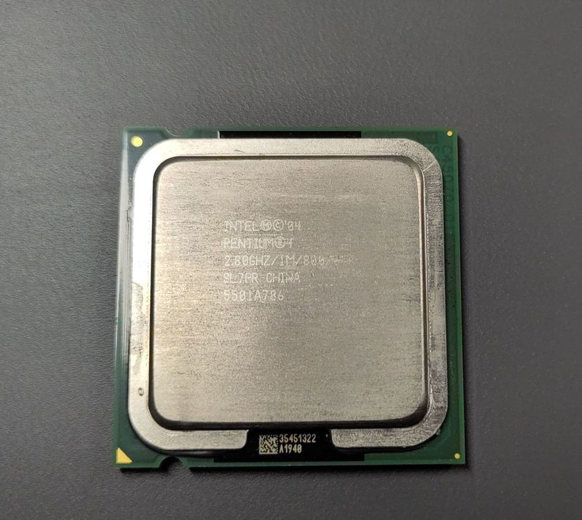 Intel Pentium 4 Prozessor 2.8GHz 1M/800MHz CPU | Kaufen auf Ricardo