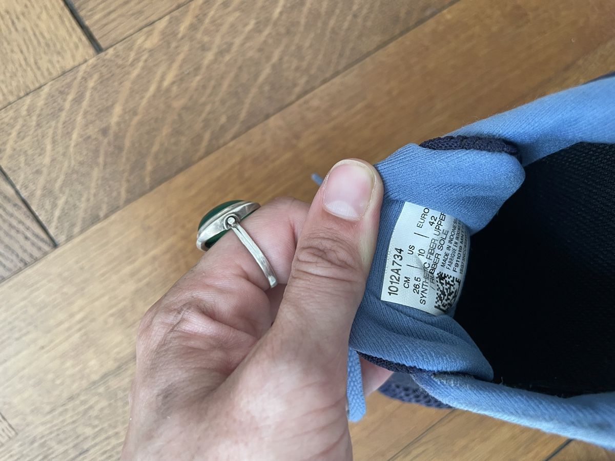 Scarpe da donna: ASICS Laufschuhe dunkelblau getragen – Usato da Winterthur venduto da leo_jgb5 6