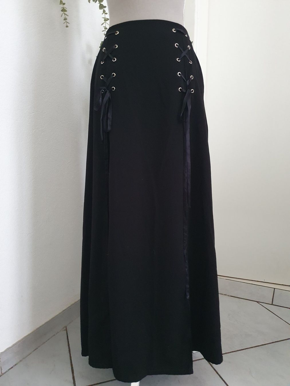 Röcke: Geschnürter Gothicrock Gr S "SINISTER" – Gebraucht aus Münsingen von BlackTears-3
