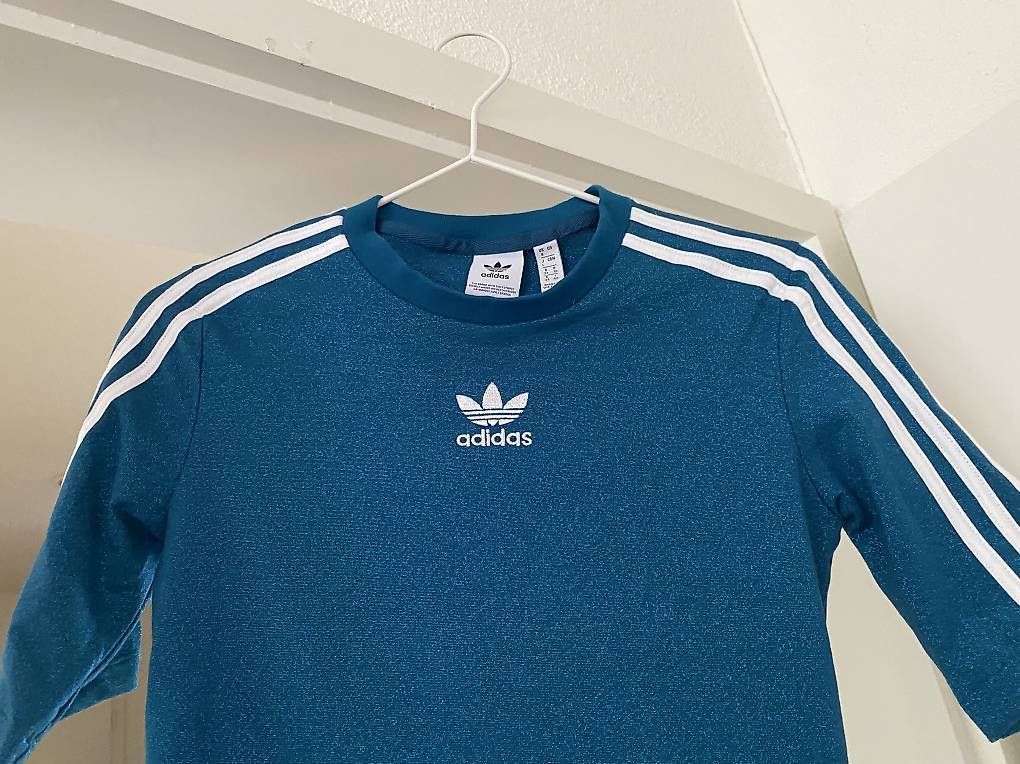 Adidas T-Shirts: Adidas Tshirt Glitzer Blau Türkis – Gebraucht aus Bern von n-dine 2
