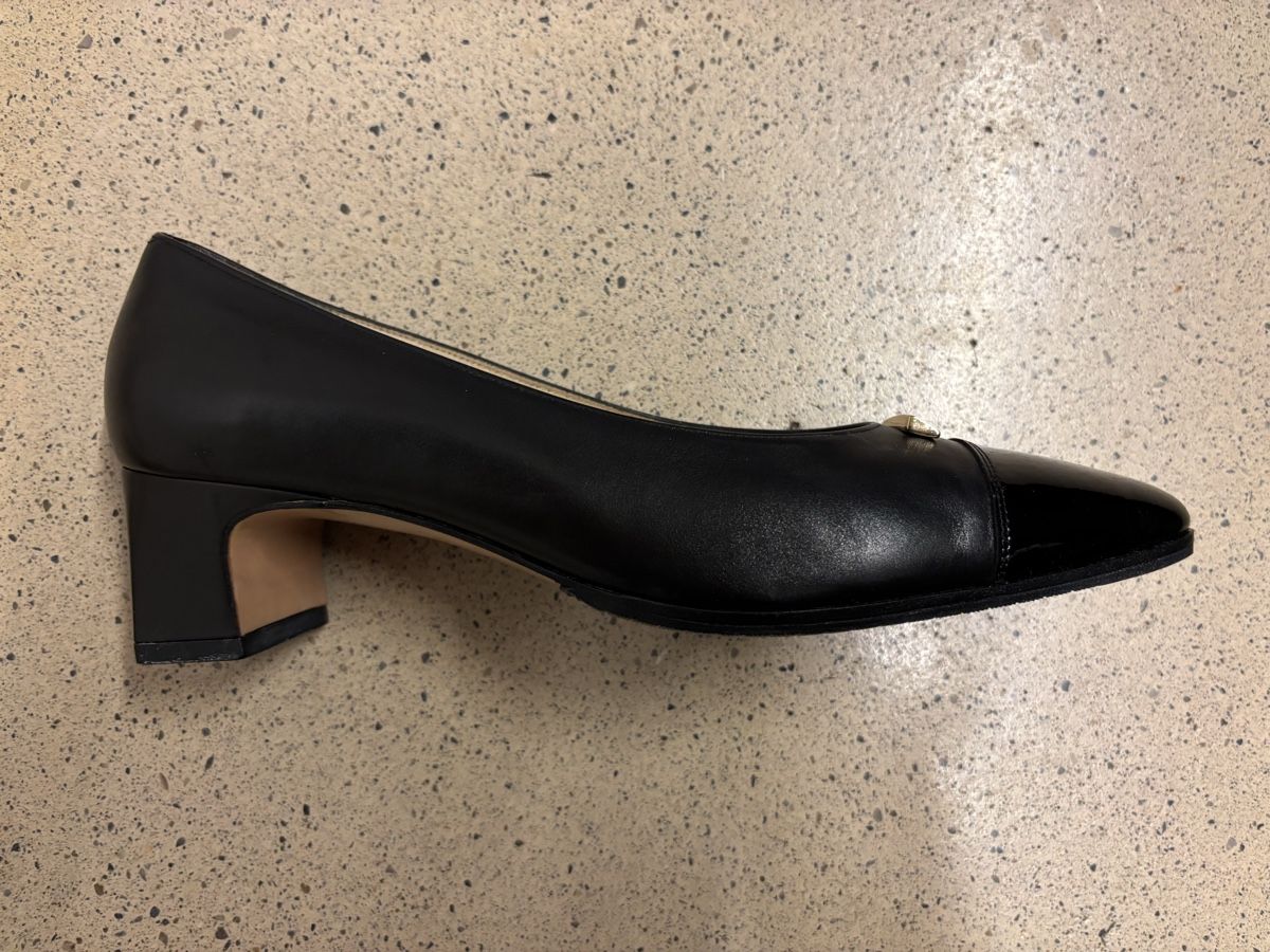 Salvatore Ferragamo Scarpe da donna: Neue, ungetragene Salvatore Ferragamo Schuhe – Nuovo (secondo la descrizione) da Erlenbach ZH venduto da ariane12 3