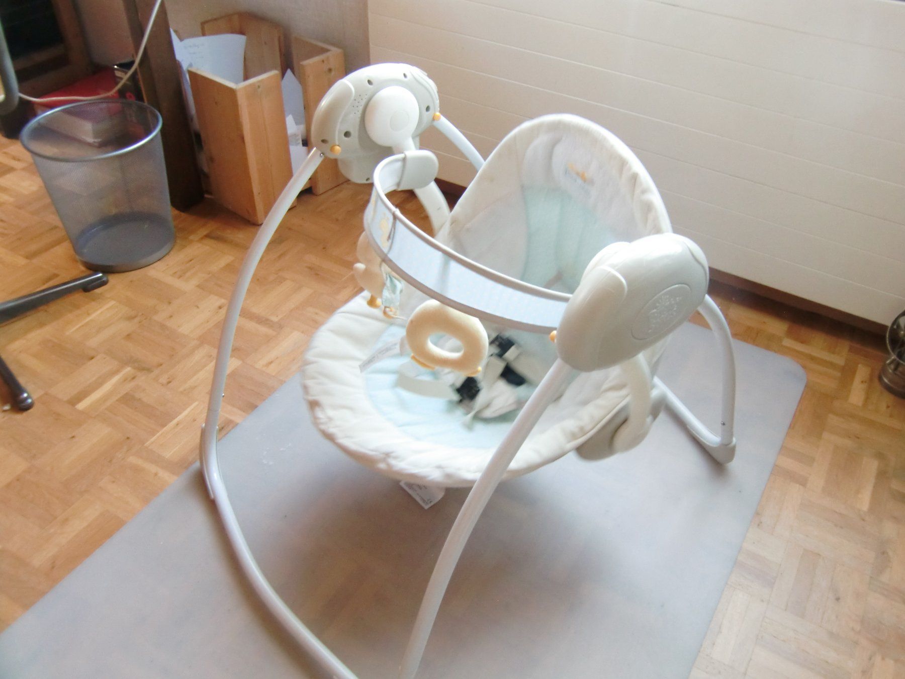 Sdraiette & Sdraiette a dondolo: Babyschaukel – Usato da St. Margrethen SG venduto da Dipa 1