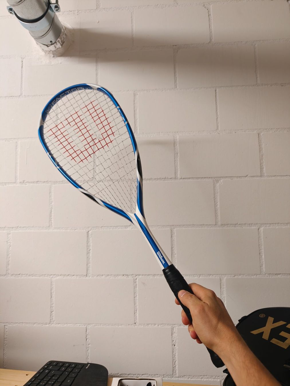 Wilson Schläger: Wilson K Factor Squash Schlaeger gut erhalten – Gebraucht aus Wallisellen von m00ds