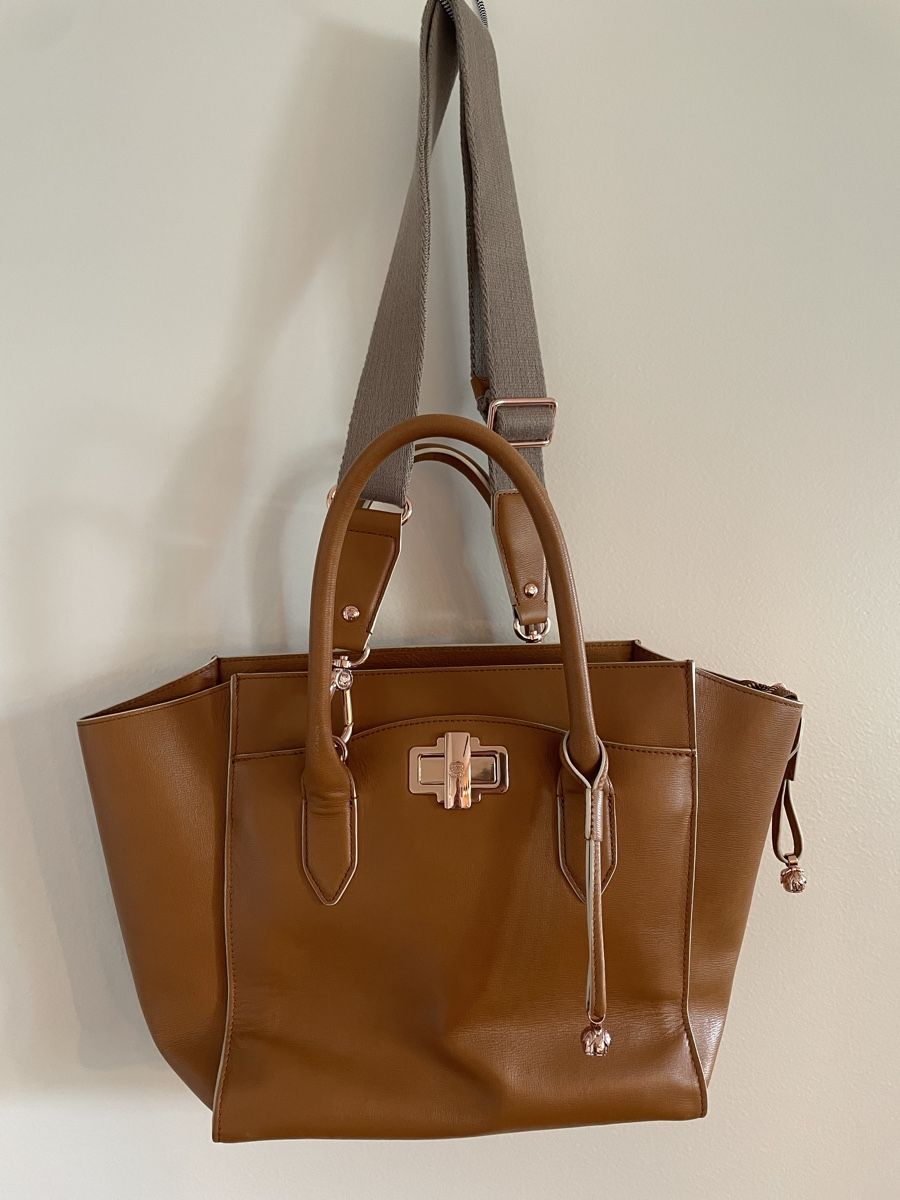 Navyboot Sacs femmes: Navyboot Handtasche Leder braun/camel – Neuf (Voir description) à Meilen par Marielle79