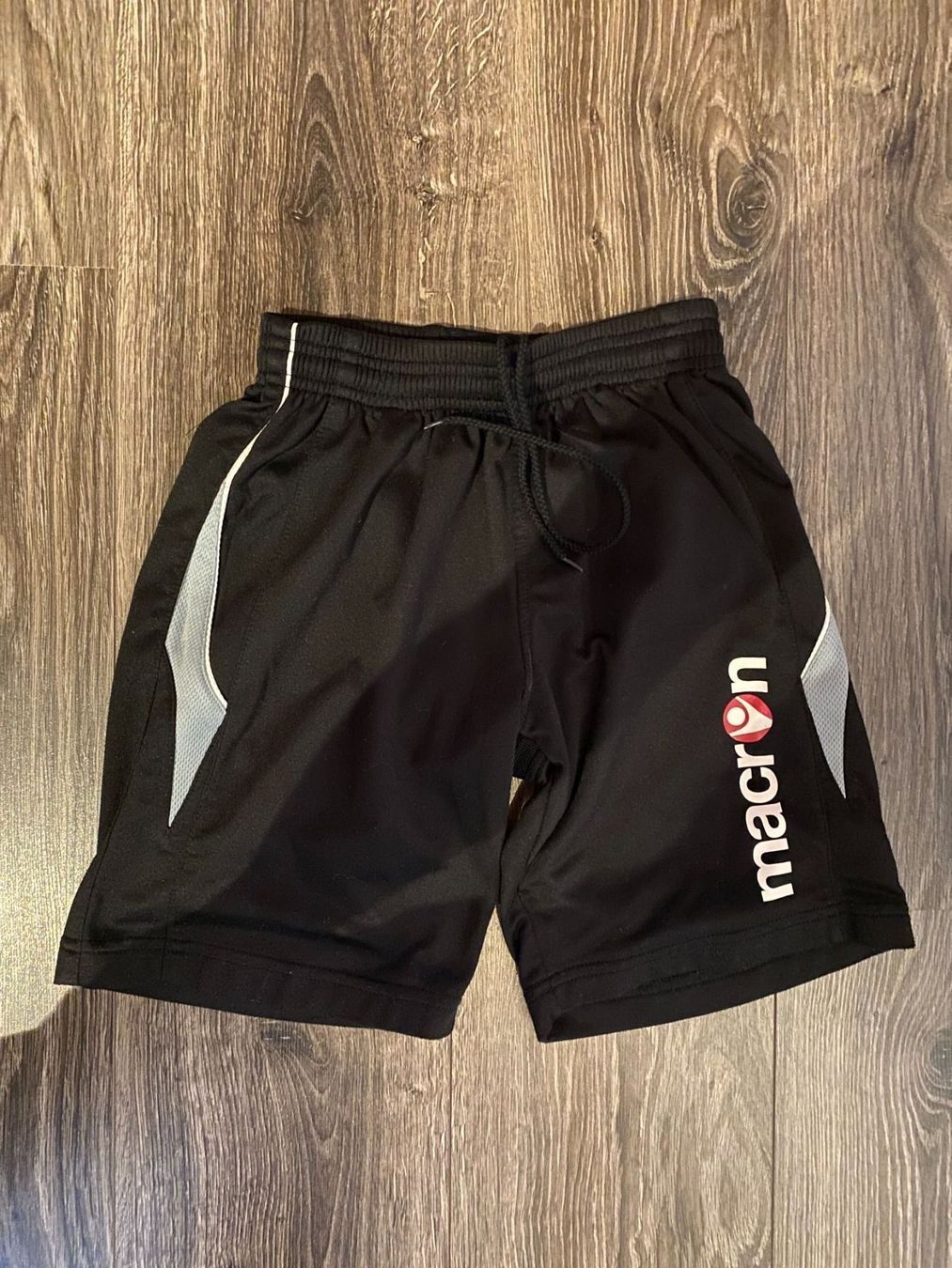 Pantaloni: short de sport 122 – Usato da Chermignon-Bas venduto da mioumiou35