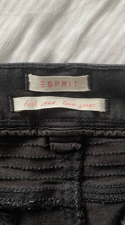 Esprit Pantaloni: Jeans schwarz Esprit Gr 28 – Usato da Netstal venduto da gapow 3