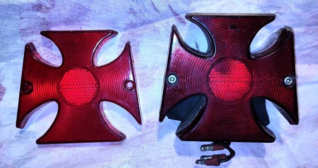 Tutti i ricambio per moto: Rücklicht, Malteser-kreuz – Usato da Zürich venduto da Rabejos