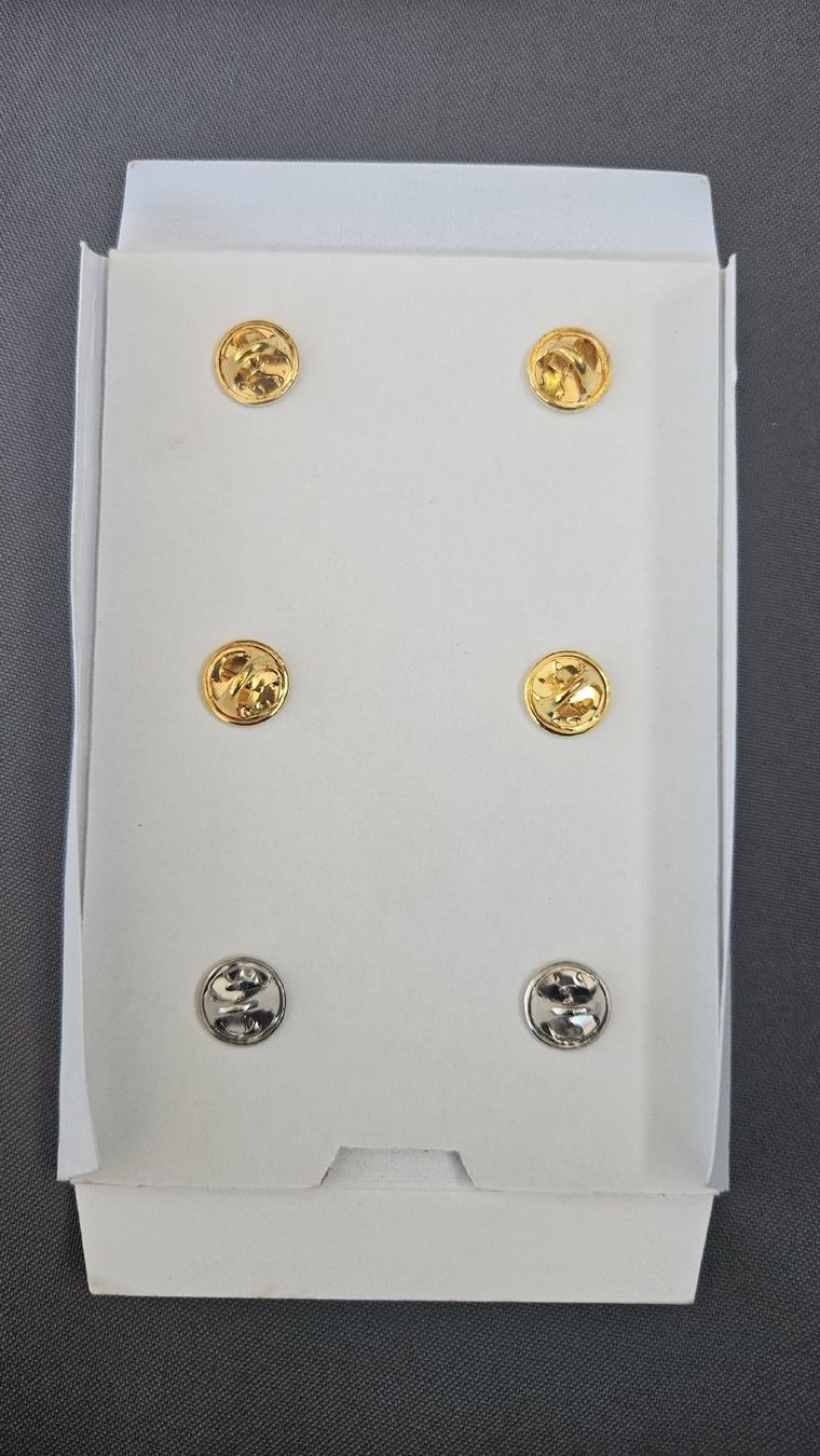Placchette & Badge: Omega Pins – Usato da Rickenbach b. Wil venduto da nic_8ljr 1