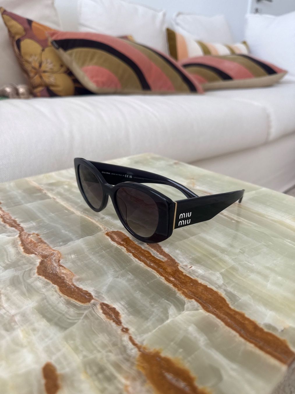 Miu Miu Occhiali & Lenti: Miu Miu Sonnenbrille – Usato da Wädenswil venduto da vilgar