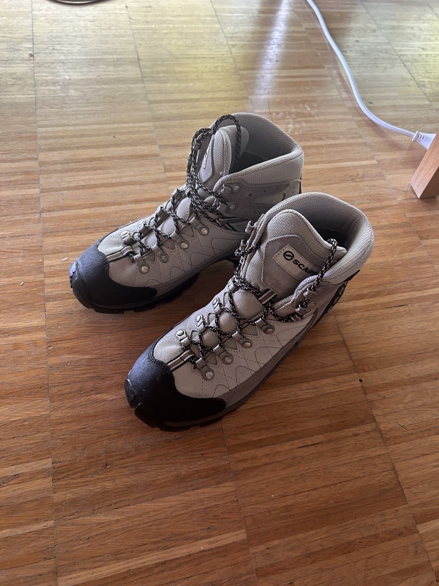 Scarpa Herrenschuhe: Scarpa chaussures de randonnée – Gebraucht aus Genève von mic_p669