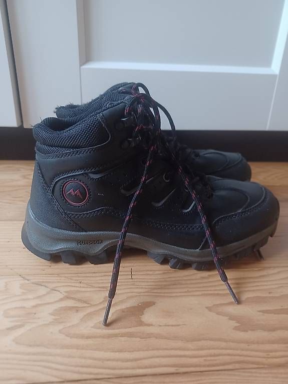 Herrenschuhe: Wanderschuhe Sprandi Grösse 36 – Gebraucht aus Recherswil von Lunaticas
