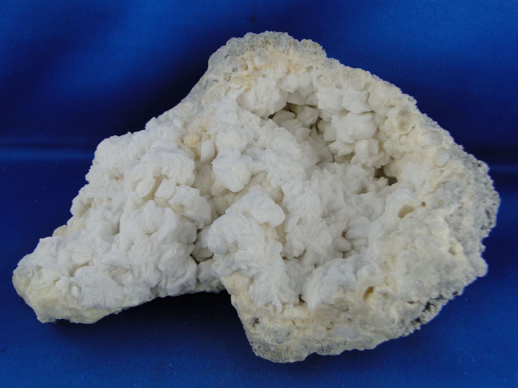 Minerali & Pietre curative: Calcit mit Boulangerit – Usato da Schinznach Bad venduto da Demerald
