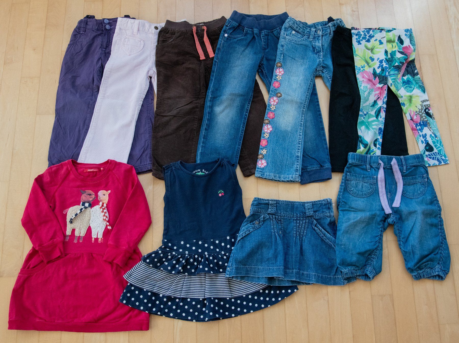 Camicette, T-shirt & Top: Herbstkleiderpaket, Gr. 104 – Usato da Meilen venduto da luca70 1