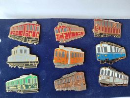 Sammlung von 9 diverse Tram/Zug  Pins, Rarität!