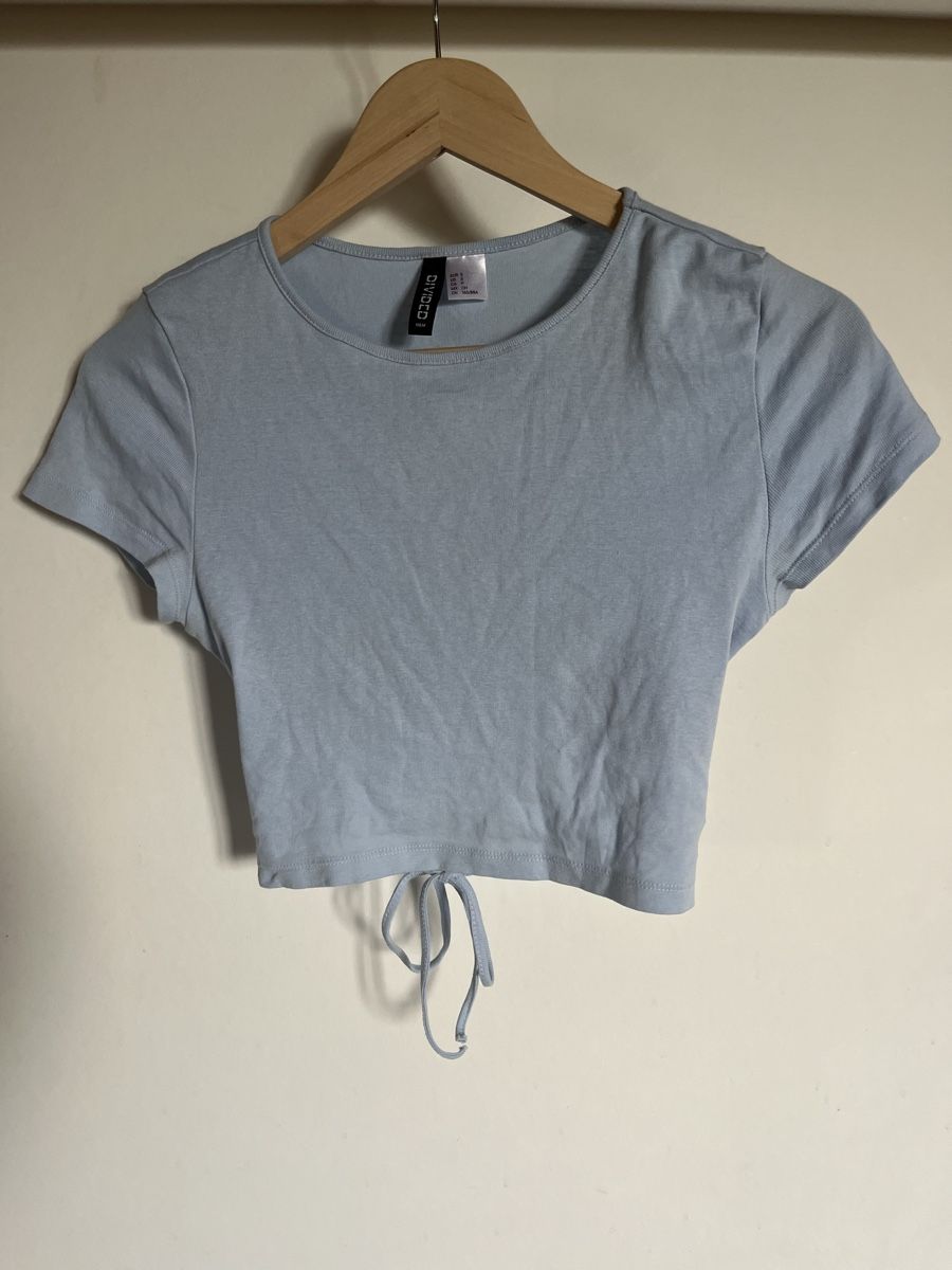 H&M Blouses, T-shirts & Tops: T-Shirt Blau – Neuf (Voir description) à Frauenfeld par secondhand2hand